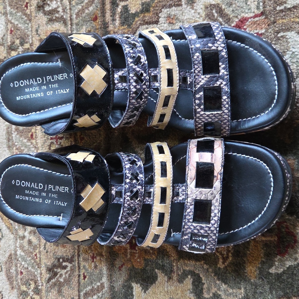 Donald J. Pliner Black and Gold Women's Sandals